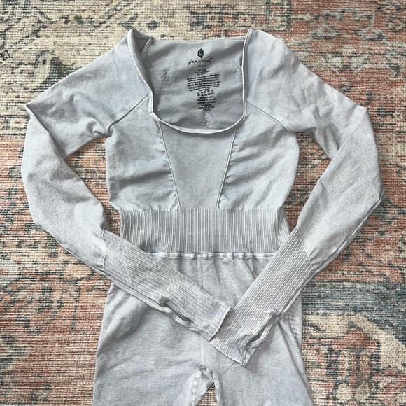 FP Movement by Free People Light Gray Jumpsuit extra small new without tags - Picture 2 of 6